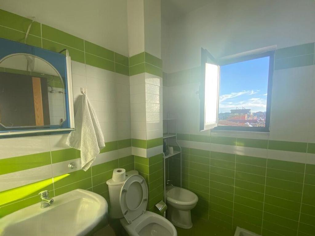 APARTAMENT 1+1 PER SHITJE NE SELITE!