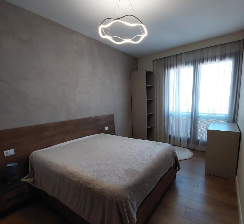 For rent Duplex apartment 2+1+2 bathrooms + 2 parking spaces on Barrikadave street!