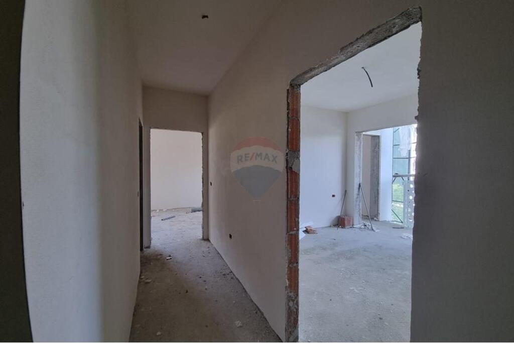 1+1 APARTMENT FOR SALE AT CORNER RESIDENCE!