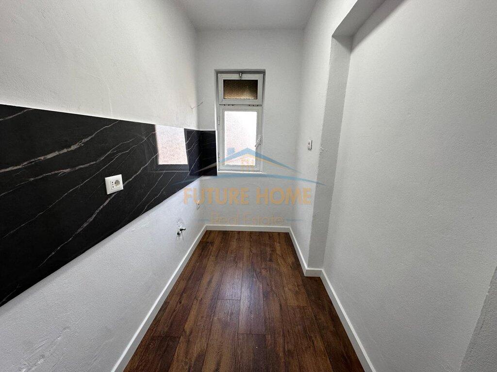 For sale, Apartment 1+1, Elbasan Street, Tirana