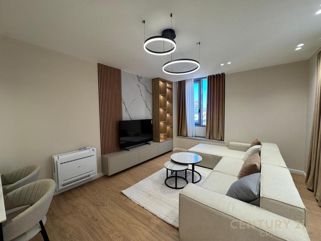 2+1+2 Apartment for Rent - Opposite Toptani Shopping Center, Tirana