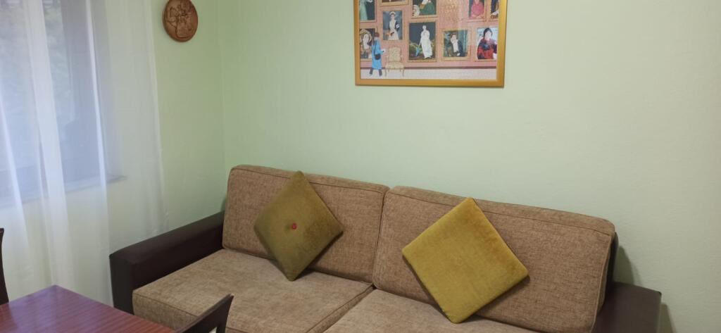 🏢Former Exhibition Albania Today, near the District Court of Tirana, an apartment 1+1, furnished, is for rent.