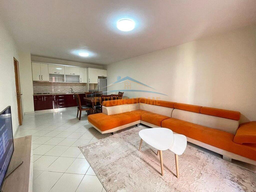 Qera, Apartament 2+1+2, Unaza e Re, Tiranë.