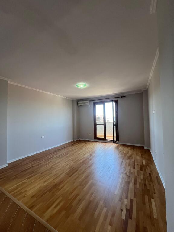 For sale 2+1 apartment, Porcelan