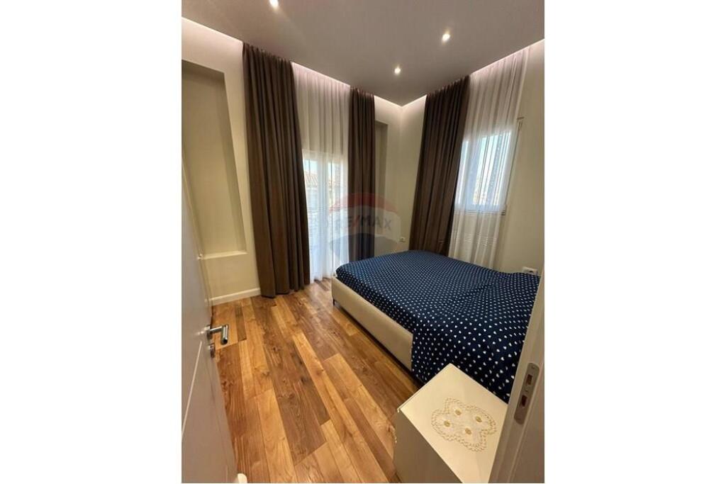 Apartment 2+1 for rent in Sauk - 2nd floor of a private villa