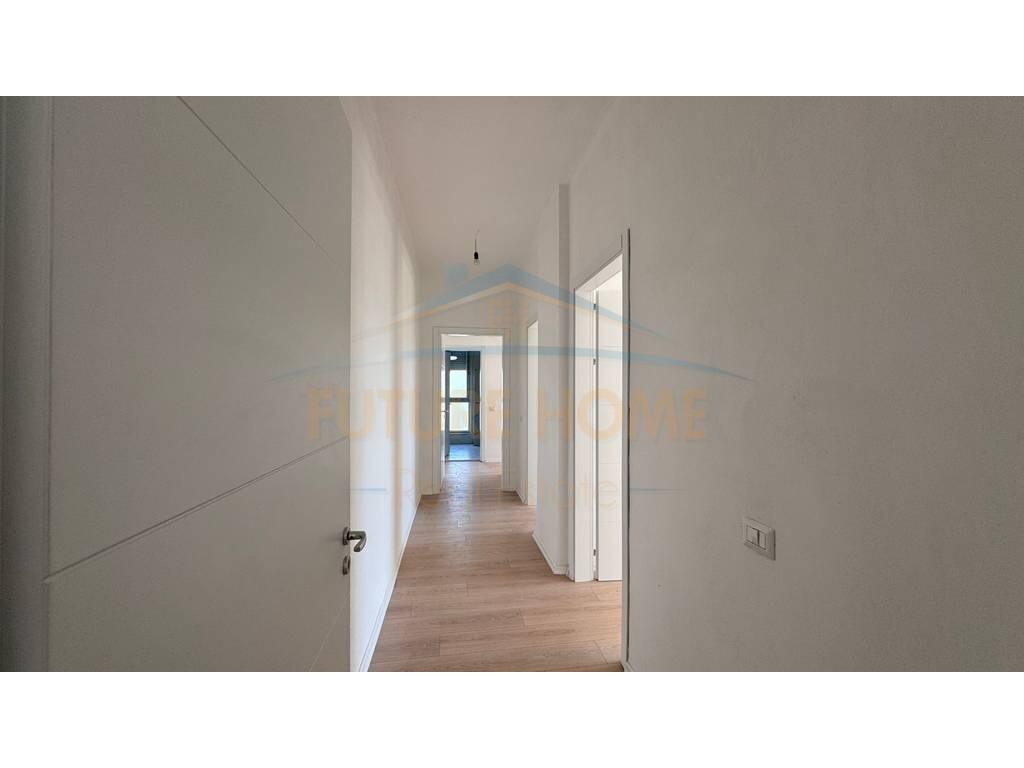 Shitet Apartament 3+1+2, Fusha e Aviacionit