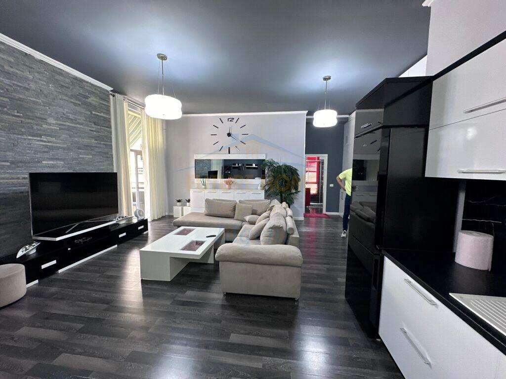 Qera, Apartament 2+1, Liqeni i Thate, Tiranë.