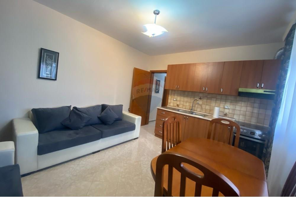 2+1 apartment for rent on December 21!
