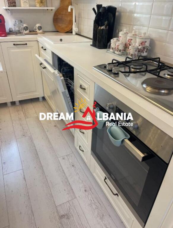 Super Apartament 2+1+2WC+2BALLKONE ne Shitje tek Dispanceria ne Tirane