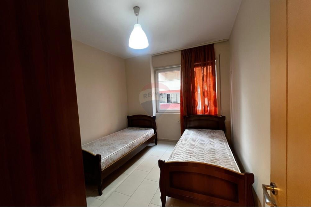 Apartament 2+1+2 për qira