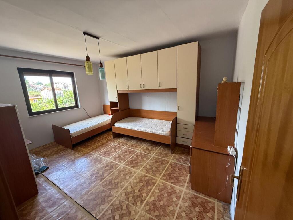 APARTAMENT 2+1 NE SHITJE ALI DEMI