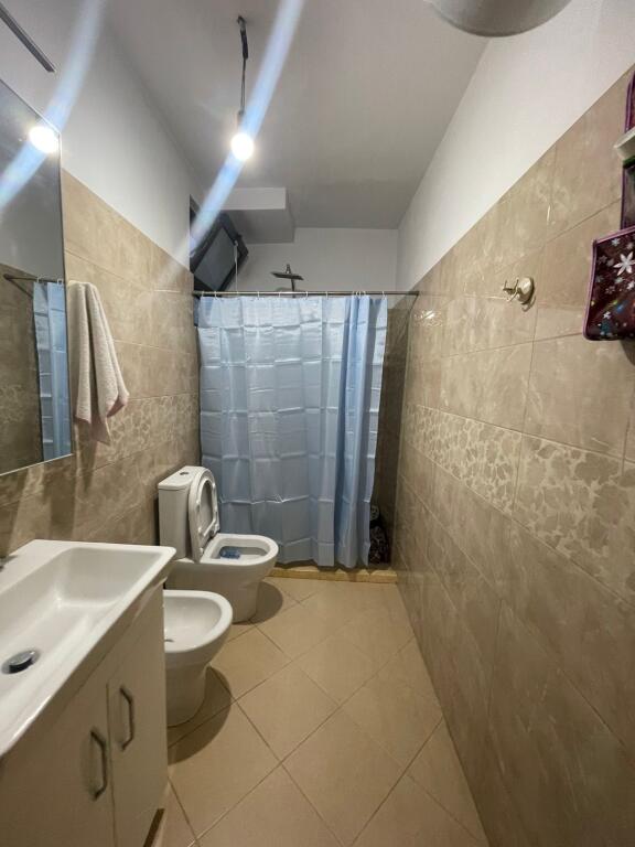 Appartamento in Affitto 2+1+2 Bagni