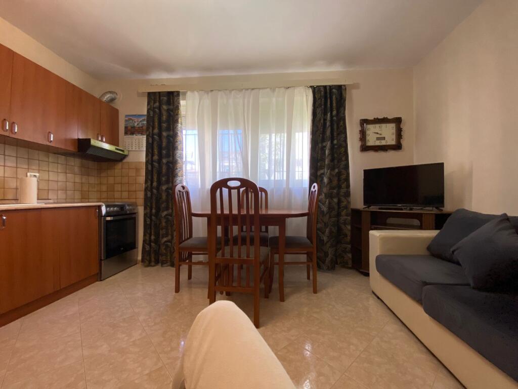 Apartment - For Rent - December 21