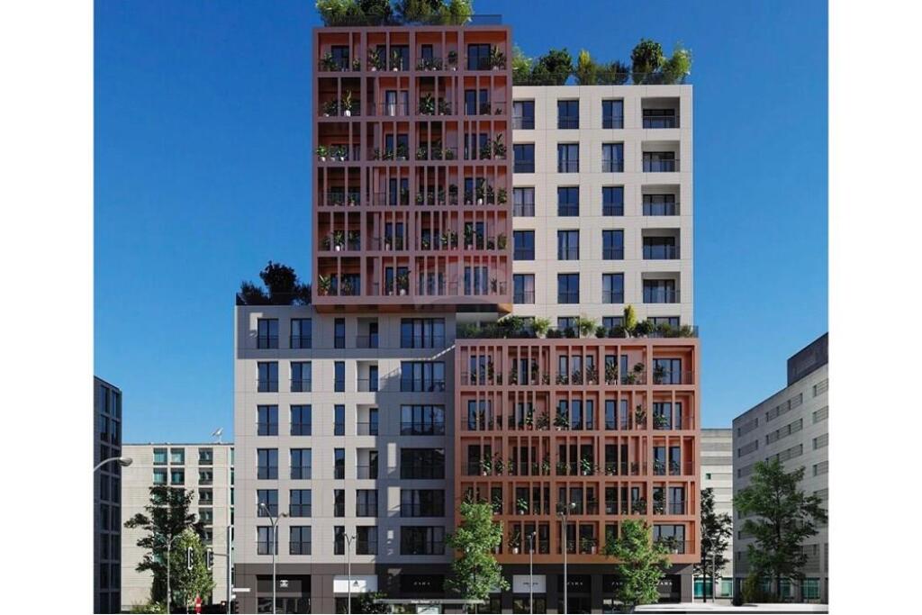 2+1+2 APARTMENT FOR SALE.