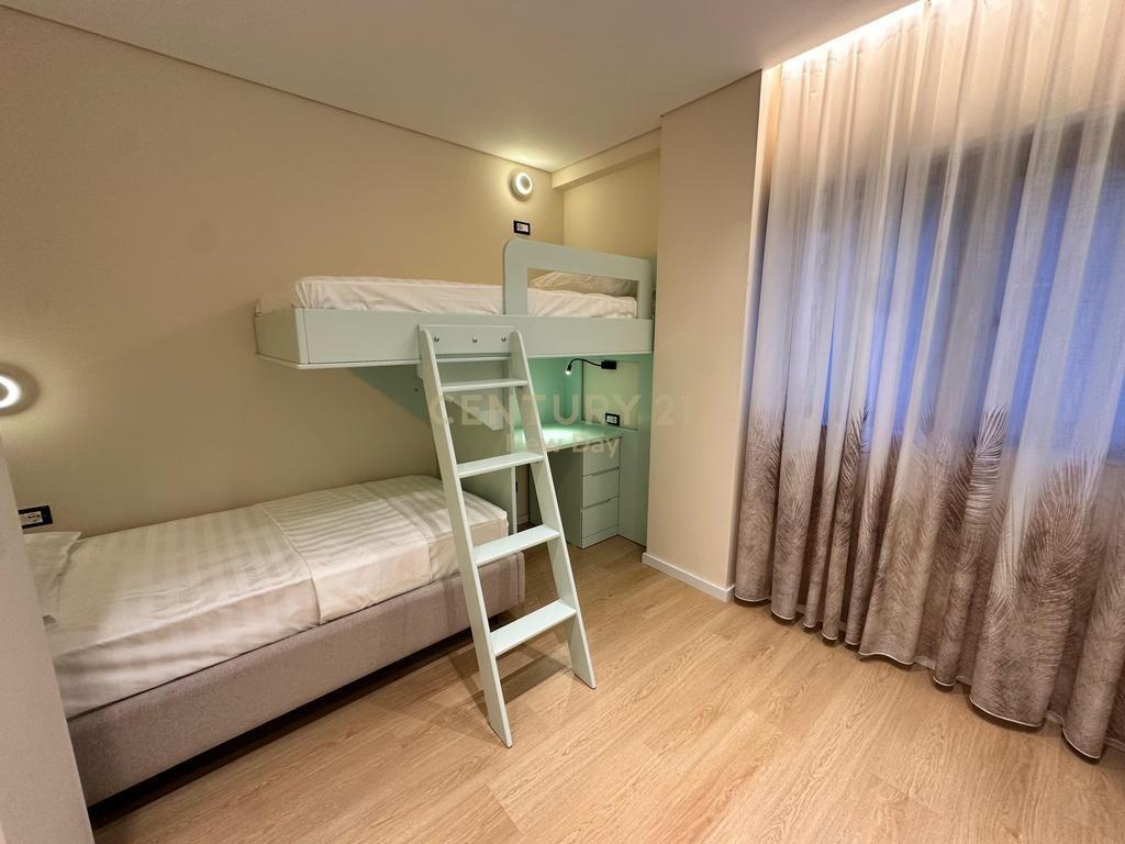 2+1+2 Apartment for rent