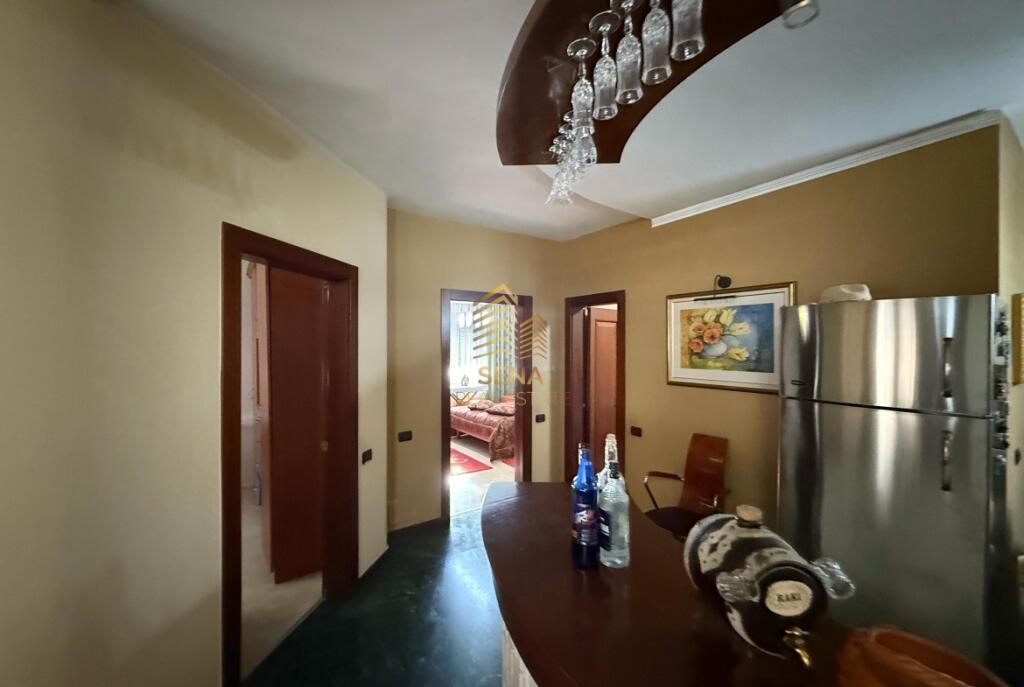 Qira, Apartament 2+1+2, Rruga Elbasanit – Stadiumi 'Air Albania'