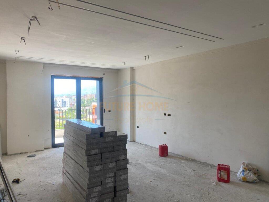 For sale, Apartment 2+1+2+Parking Space, Jordan Misja, Tirana.