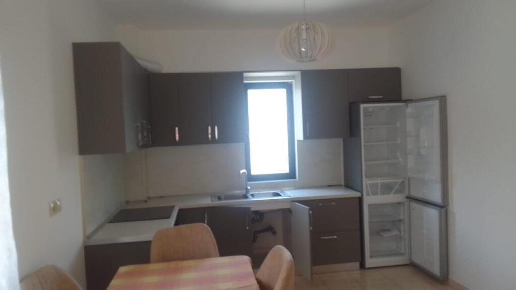 The 2nd floor of a private house is for rent in Astir, behind Ozone, 3+1.