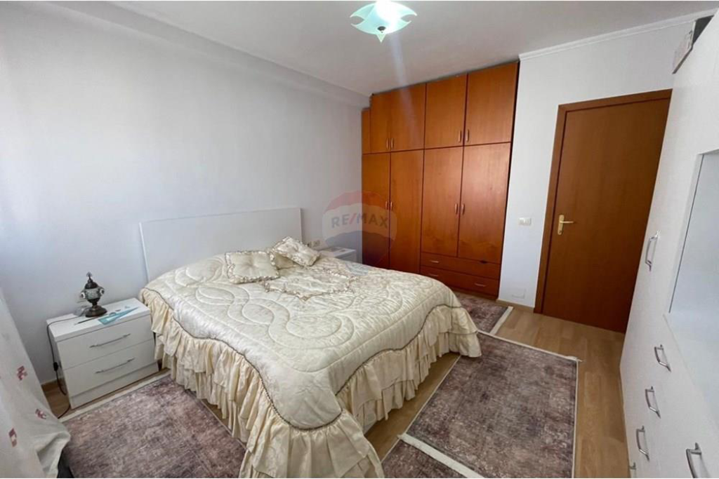 3+1 apartment for rent Ballet School!
