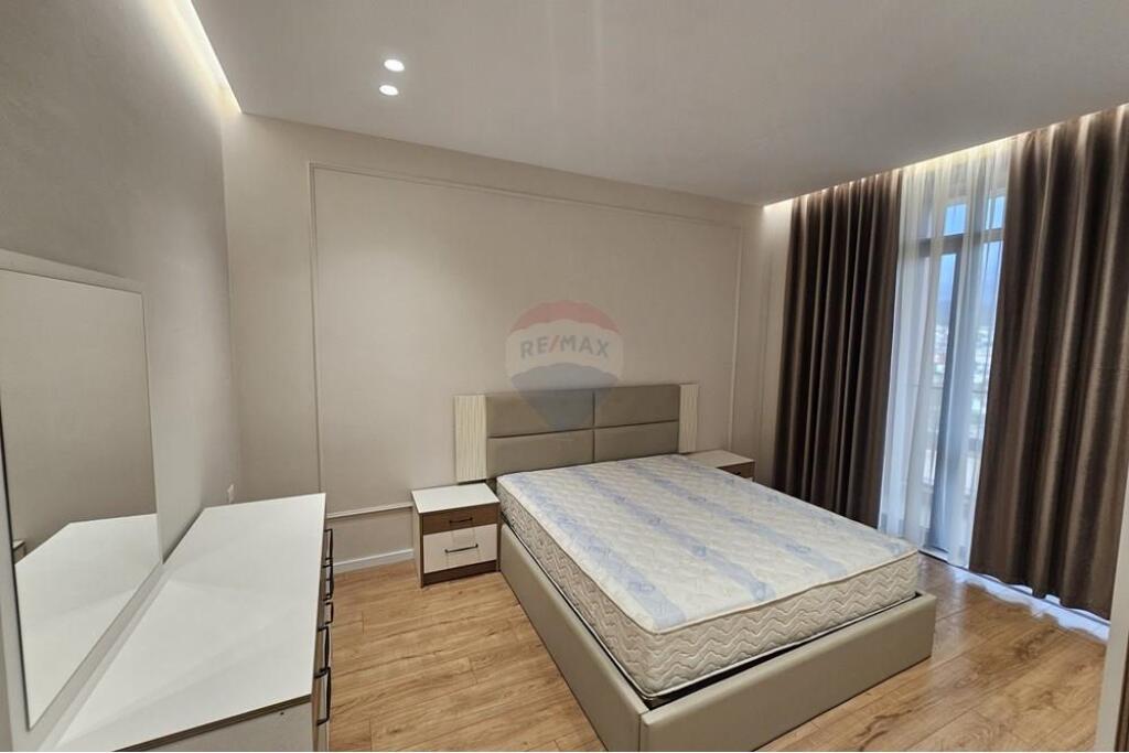 Apartment 1+1 for rent, Bulevardi i Ri