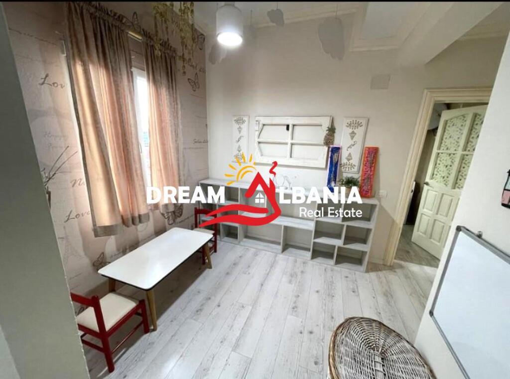 Super Apartament 2+1+2WC+2BALLKONE ne Shitje tek Dispanceria ne Tirane