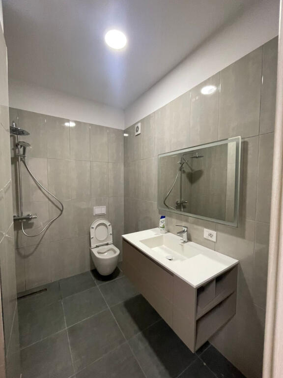 Appartamento in Vendita 2+1+2 presso l'ex Dogana (ID B120681) Tirana