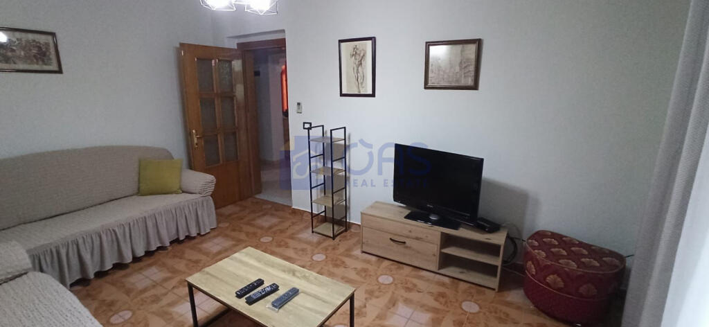 Apartment 2+1 for rent in Myslym Shyri