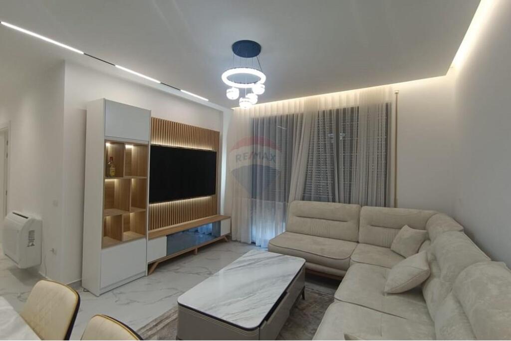 3+1 apartment with parking for rent in Don Bosko