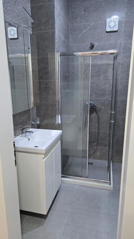 Apartament 1+1 me qira ne Astir