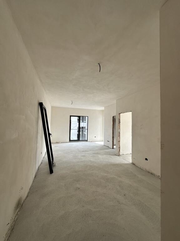 For sale apartment 1+1 in Golem