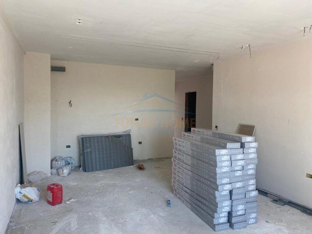 For sale, Apartment 2+1+2+Parking Space, Jordan Misja, Tirana.