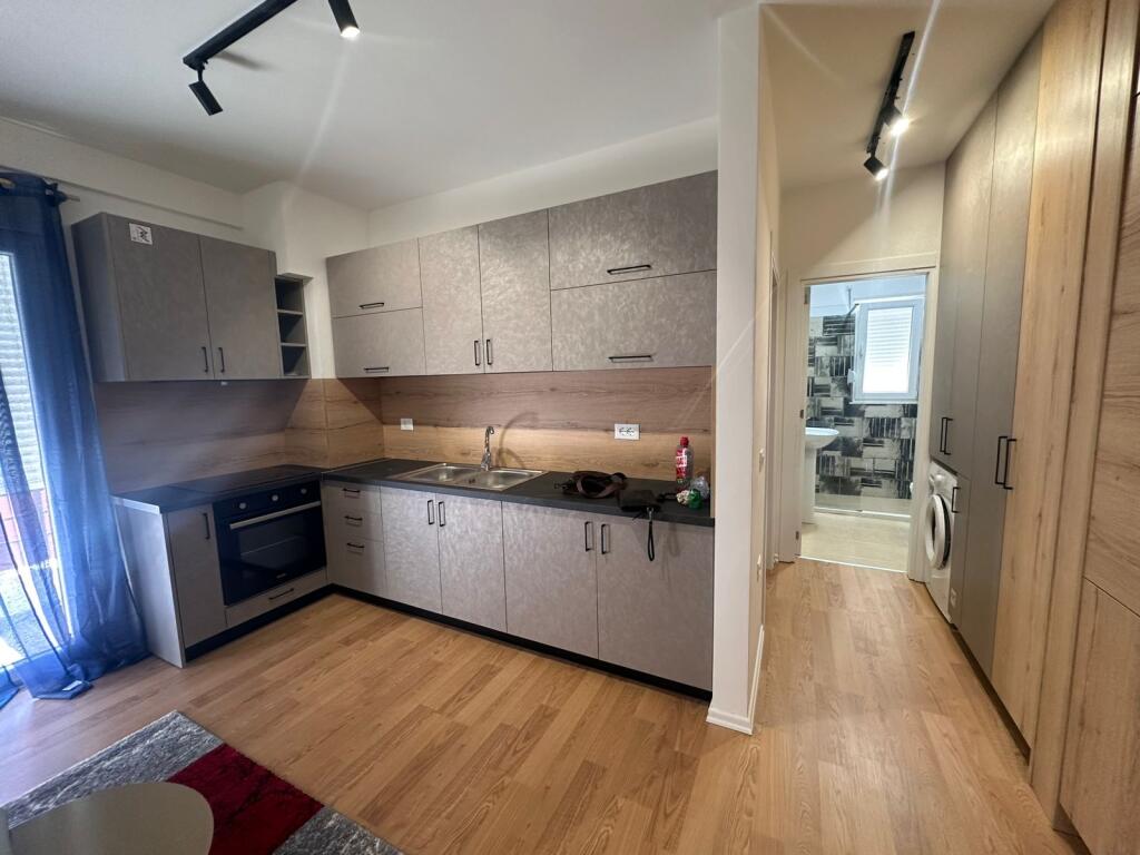 1+1 with additional parking space, located