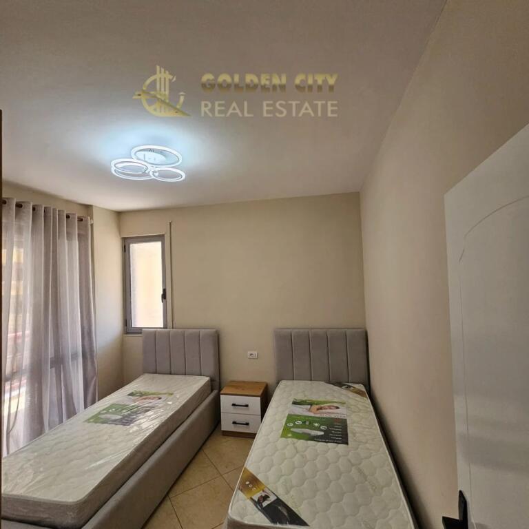 🏖️ APPARTAMENTO LUSSUOSO 2+1+2 IN SPIAGGIA – COMPLESSO “EKA”, DURAZZO 🏡 📍 Posizione: Complesso EKA, Spiaggia, Durazzo