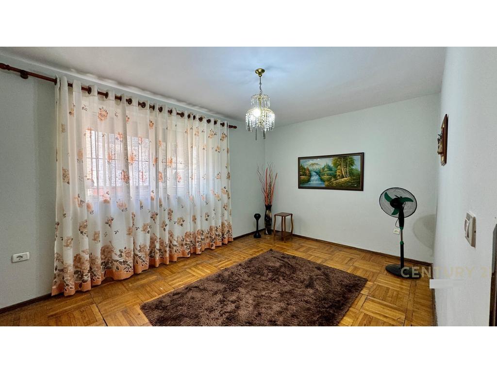 Apartment 2+1 for rent at 21 Dhjetori