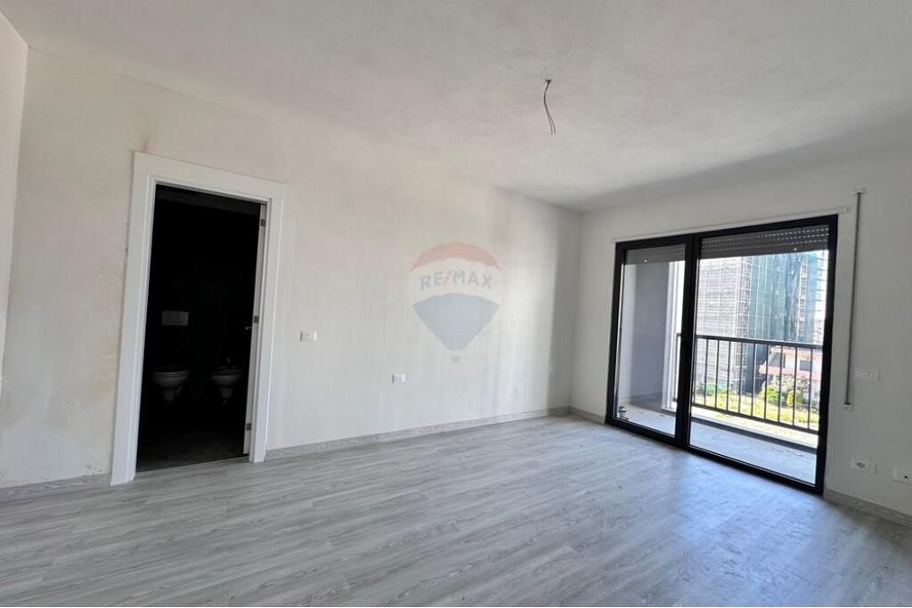 Apartment in Complex