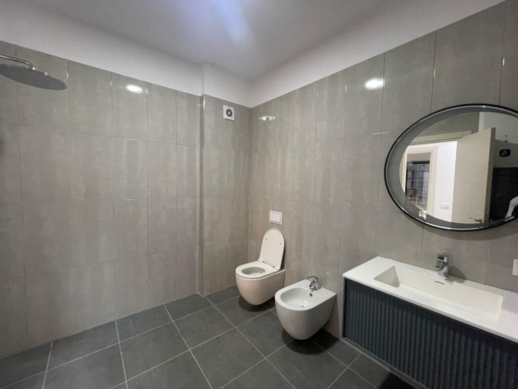 Appartamento in Vendita 2+1+2 presso l'ex Dogana (ID B120681) Tirana