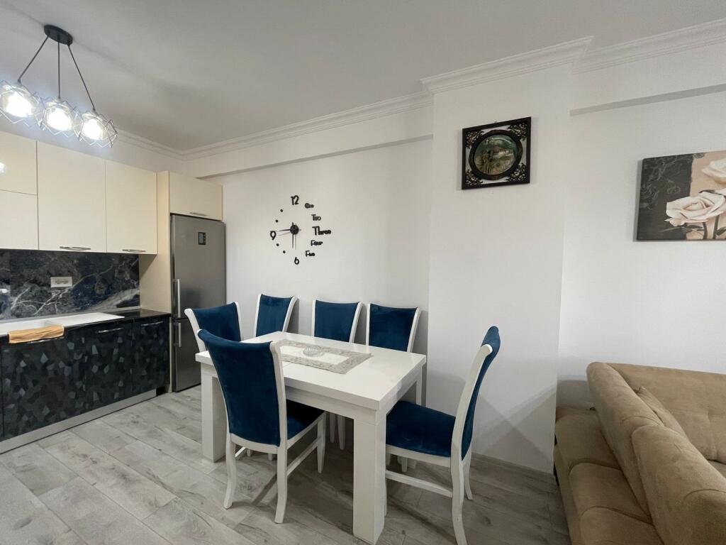 Apartament 2+1 për qira në Astir