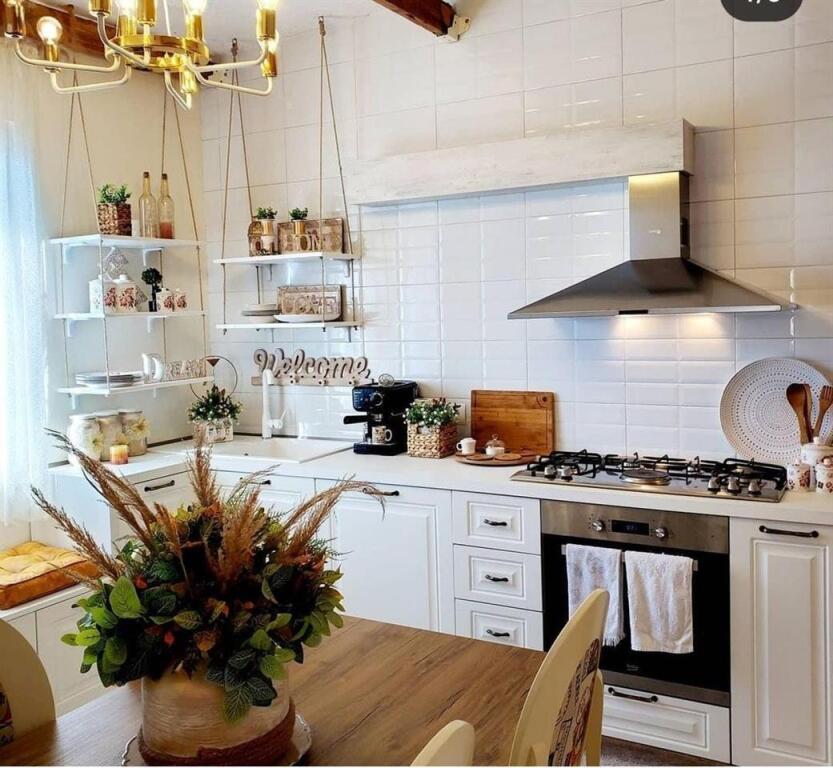 For sale super apartment 2+1+2 at the Train Station, Siri Kodra street