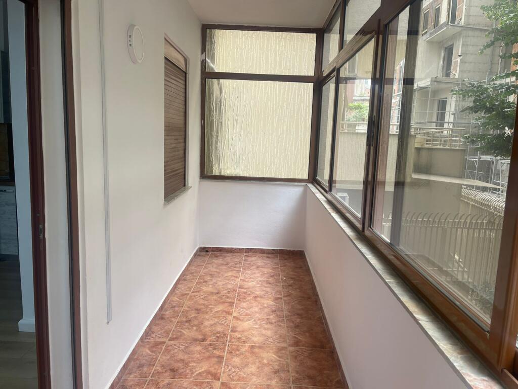 Office for rent on Bogdani Street!