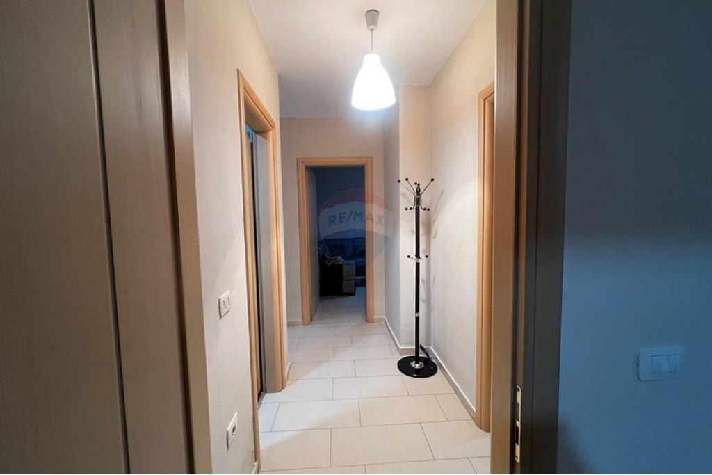 Apartament 2+1+2 për qira