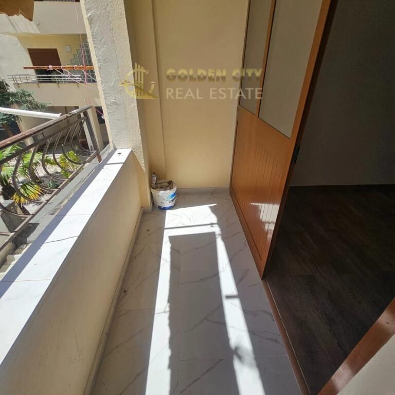 Vendesi Appartamento 2+1 – Spiaggia, Durazzo (Vicino all'Hotel Antalja)