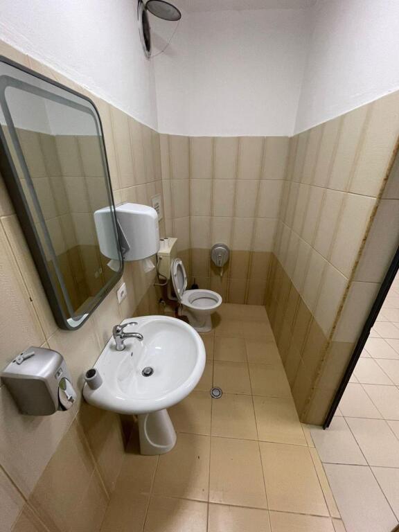 DYQAN ME QERA 140 M2 PAZARI RI