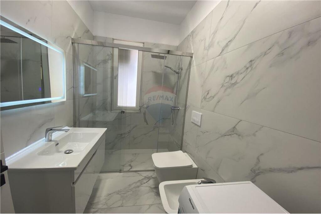 Apartment 1+1 with parking for rent