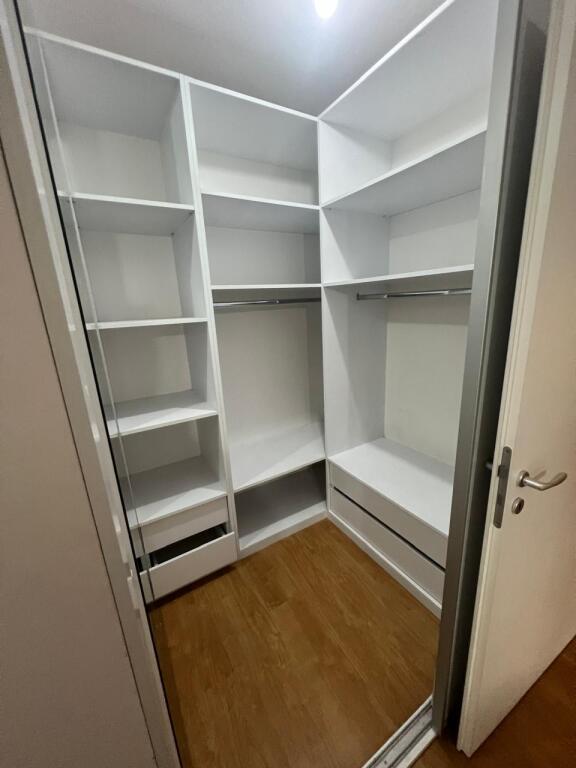 Apartment 2+1 Complex Magnet (21Shi)