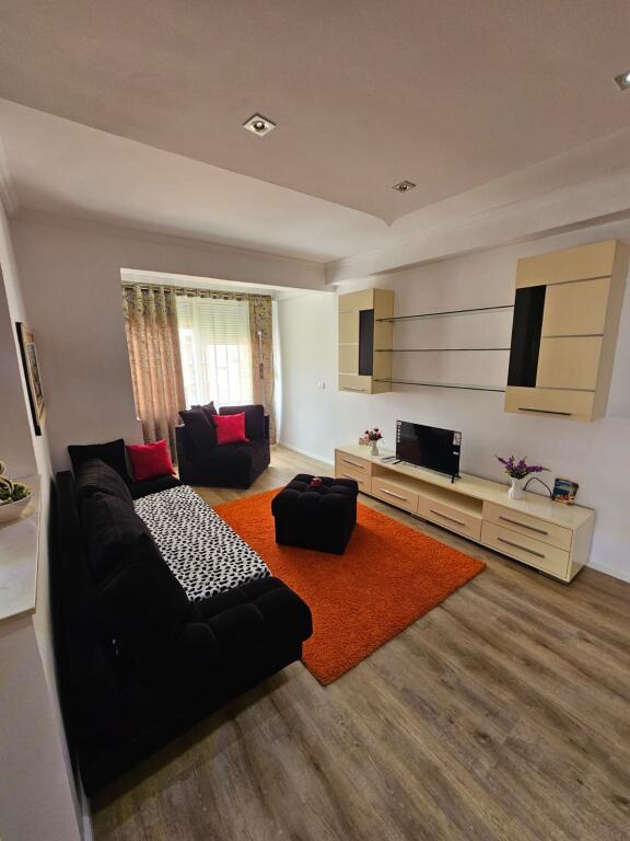 For sale 2+1 apartment next to Restaurant Freskut