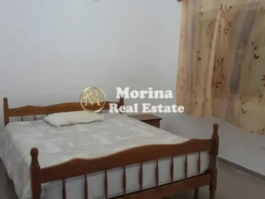 Qera Hyrje Private 3+1, Ali Demi