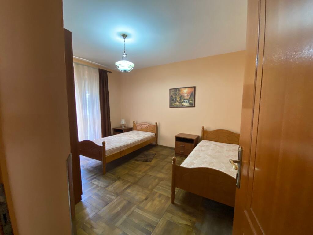 Apartment - For Rent - December 21