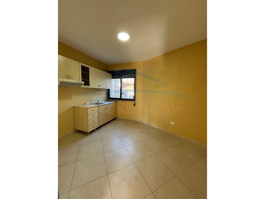 Rent, Apartment 2+1+2, Center