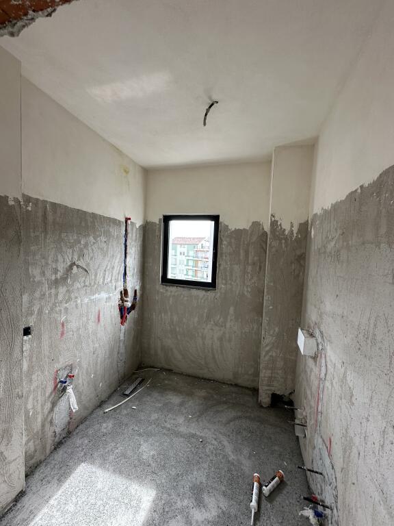 For sale apartment 1+1 in Golem
