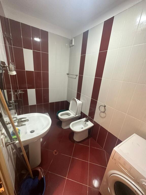 Appartamento 2+1 in affitto ad Astir